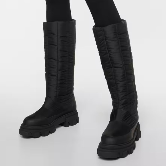 Gia Borghini Boot Gia 19 Fabric Puffer Knee-High Platform Lug Black 38 GUC - Picture 1 of 8